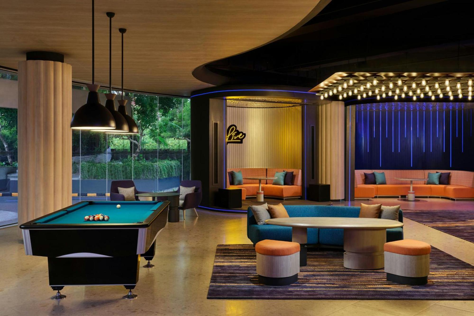 Aloft Bali Kuta At Beachwalk Extérieur photo