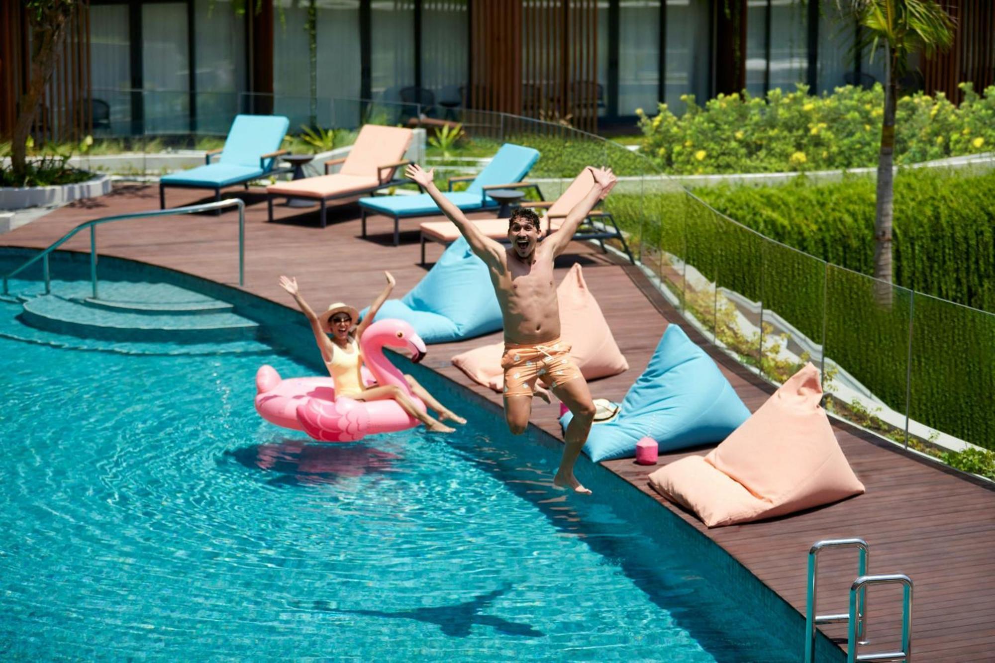 Aloft Bali Kuta At Beachwalk Extérieur photo