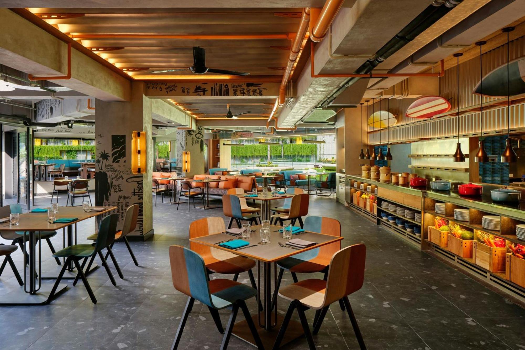 Aloft Bali Kuta At Beachwalk Extérieur photo